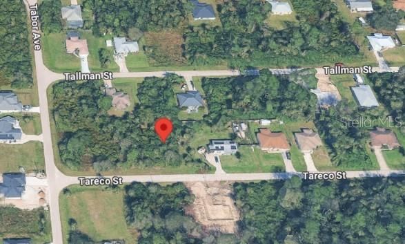 На продажу: $29,999 (0.23 acres)