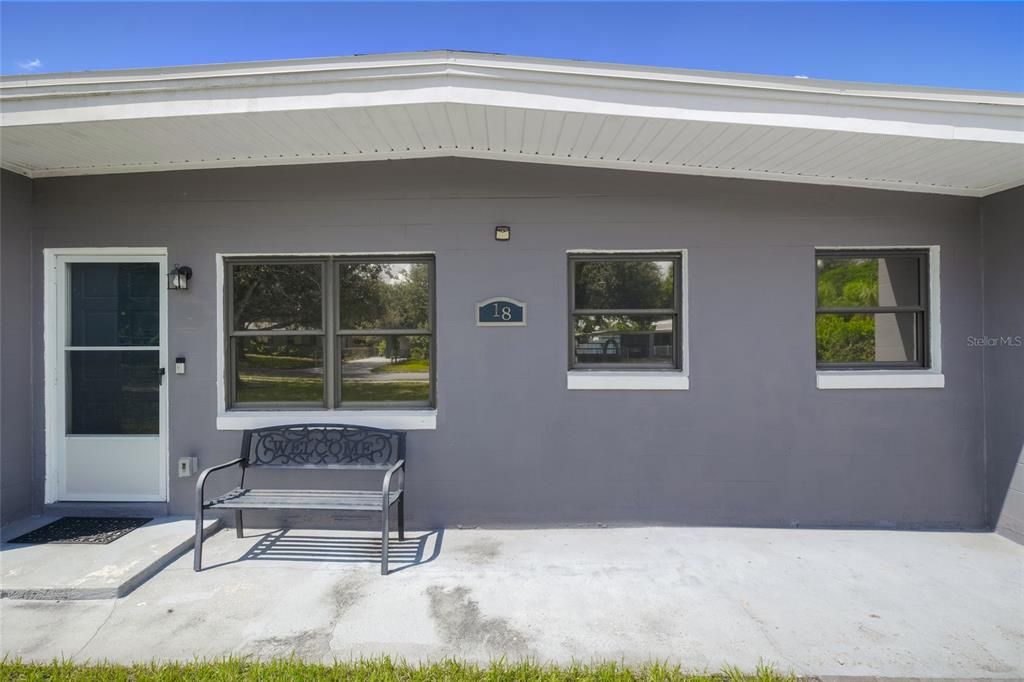 For Sale: $299,000 (3 beds, 1 baths, 1150 Square Feet)