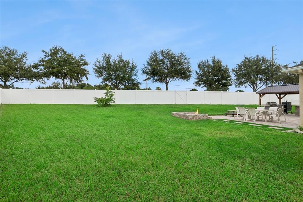 En Venta: $530,000 (4 camas, 3 baños, 2466 Pies cuadrados)