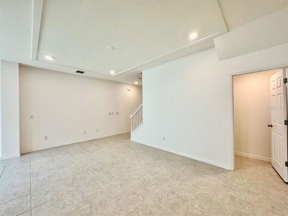 En Renta: $2,100 (3 camas, 2 baños, 1650 Pies cuadrados)