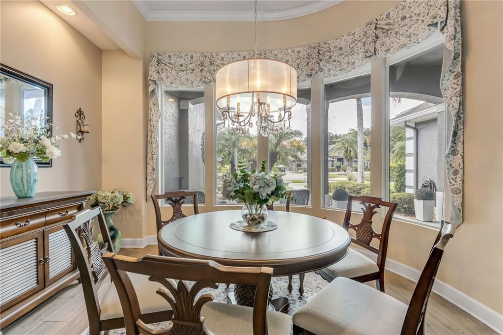 En Venta: $995,000 (5 camas, 4 baños, 3316 Pies cuadrados)