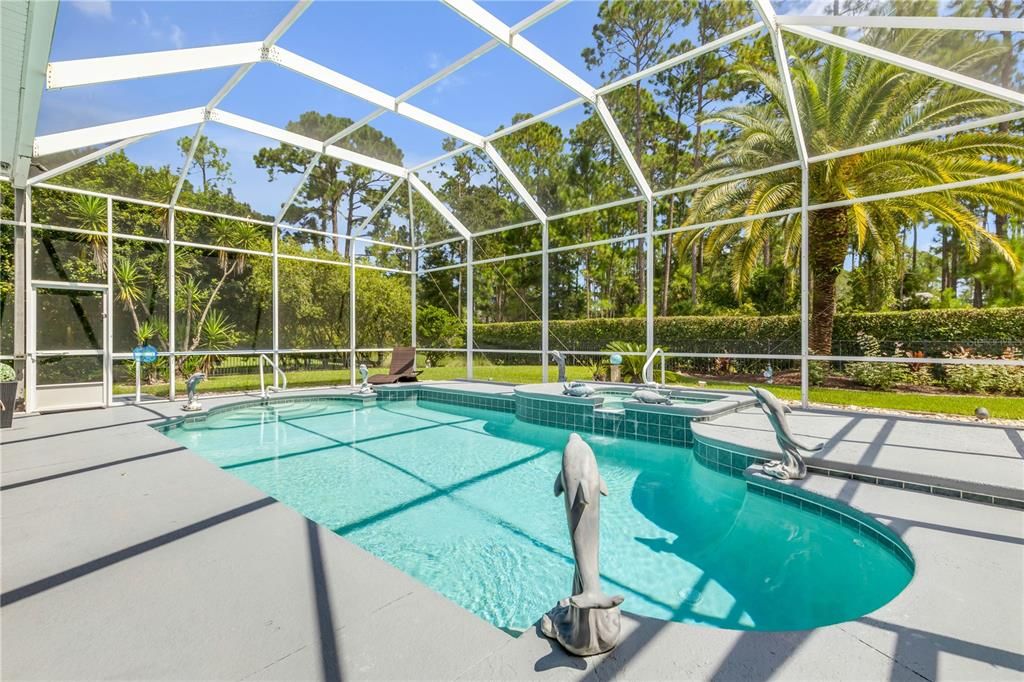 En Venta: $995,000 (5 camas, 4 baños, 3316 Pies cuadrados)