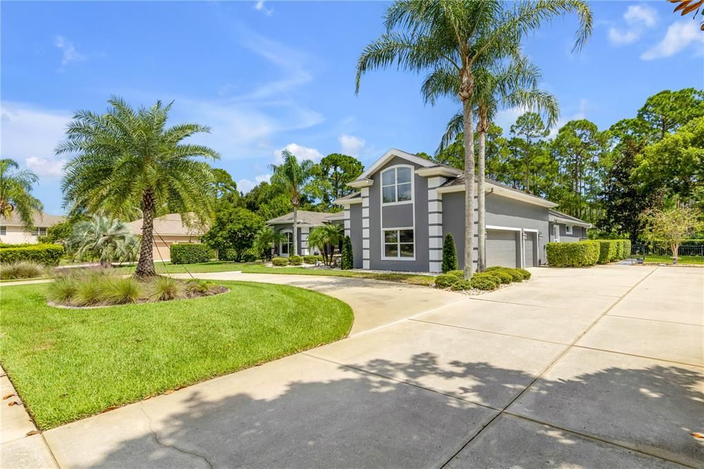 En Venta: $995,000 (5 camas, 4 baños, 3316 Pies cuadrados)