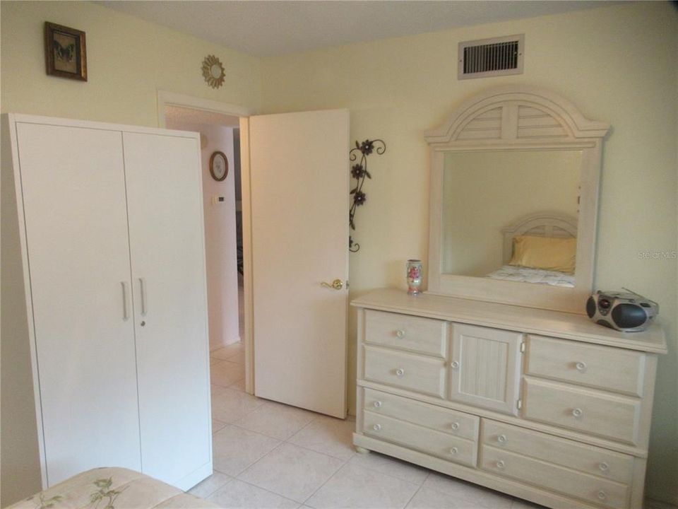 En Renta: $1,900 (2 camas, 2 baños, 1400 Pies cuadrados)