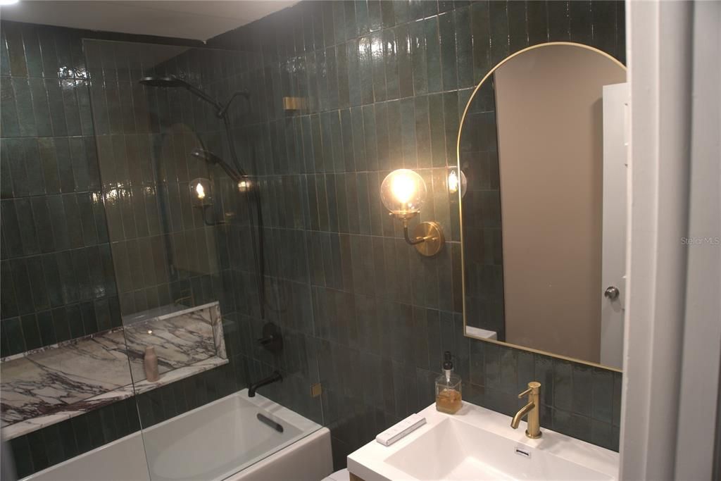 В аренду: $3,400 (3 спален, 2 ванн, 1100 Квадратных фут)