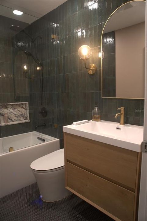 В аренду: $3,400 (3 спален, 2 ванн, 1100 Квадратных фут)