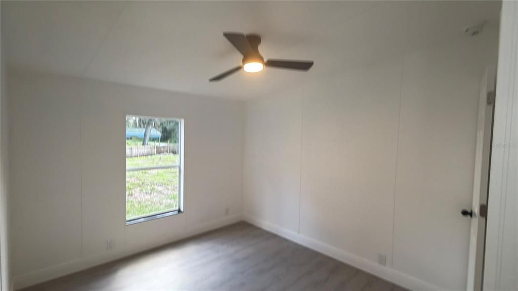 For Sale: $219,900 (4 beds, 2 baths, 1620 Square Feet)
