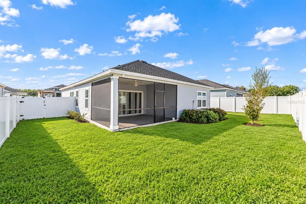 For Sale: $329,900 (3 beds, 2 baths, 1755 Square Feet)