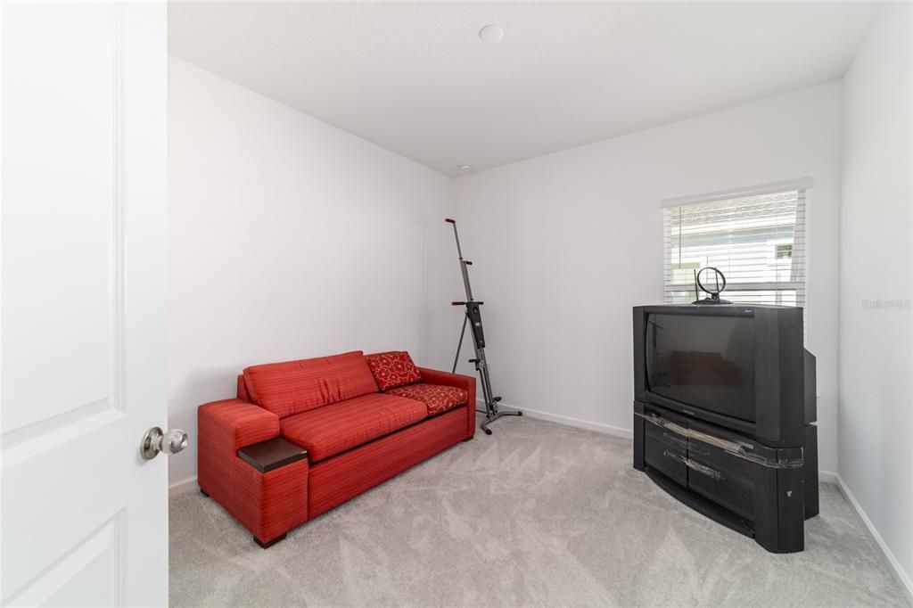 For Sale: $329,900 (3 beds, 2 baths, 1755 Square Feet)