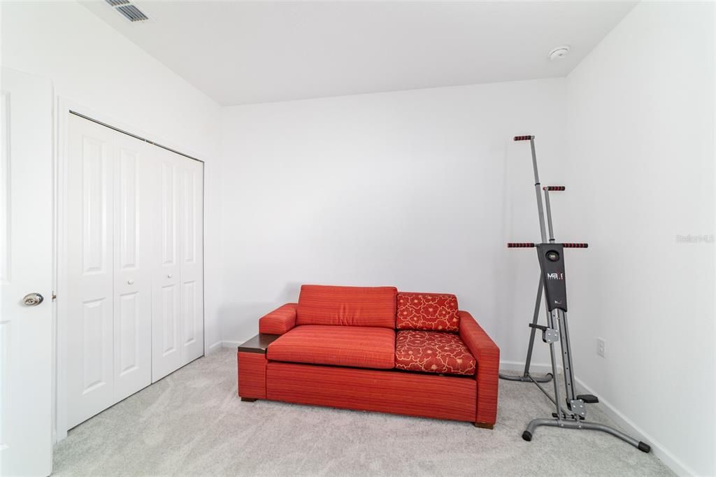 For Sale: $329,900 (3 beds, 2 baths, 1755 Square Feet)