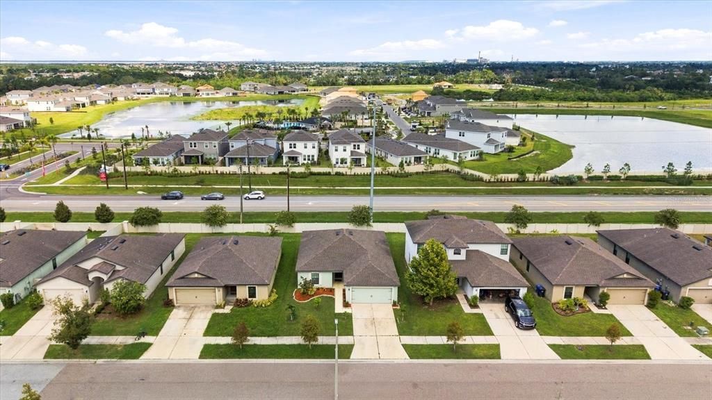 На продажу: $269,000 (3 спален, 2 ванн, 1550 Квадратных фут)