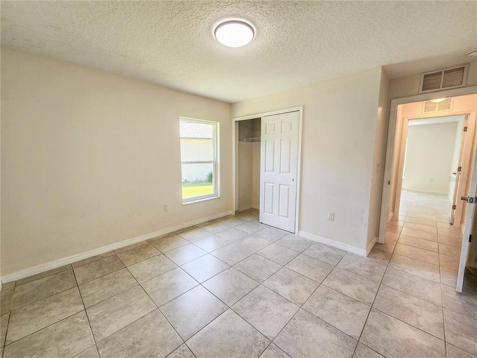 For Sale: $449,900 (4 beds, 3 baths, 2465 Square Feet)
