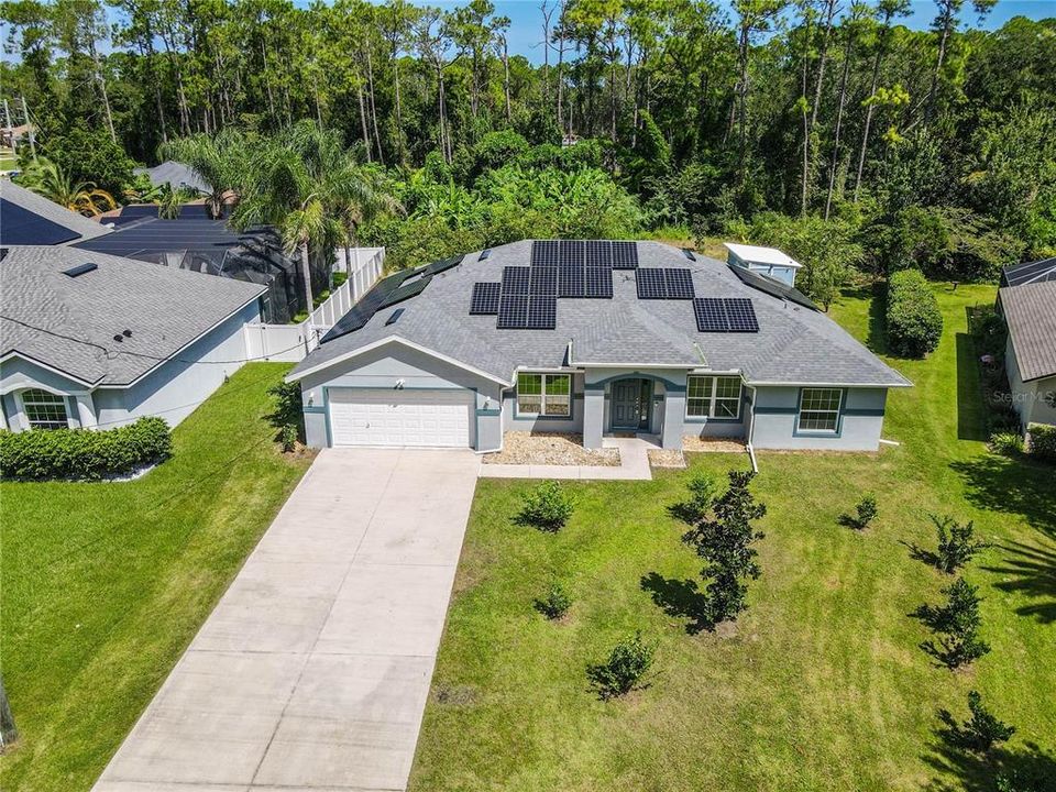 For Sale: $449,900 (4 beds, 3 baths, 2465 Square Feet)