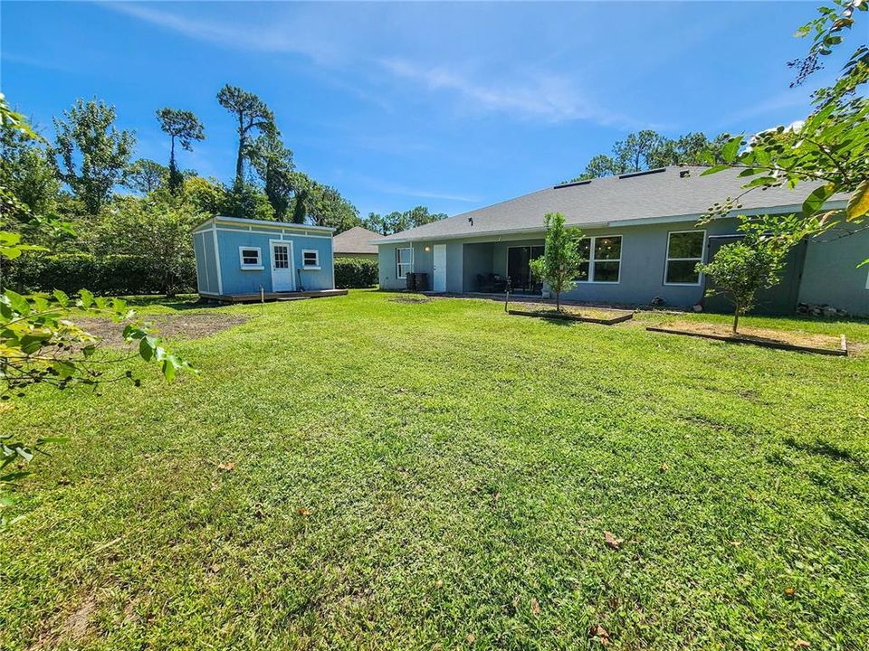 For Sale: $449,900 (4 beds, 3 baths, 2465 Square Feet)