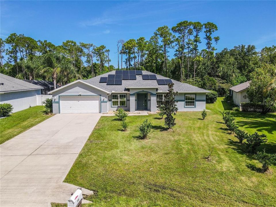 For Sale: $449,900 (4 beds, 3 baths, 2465 Square Feet)