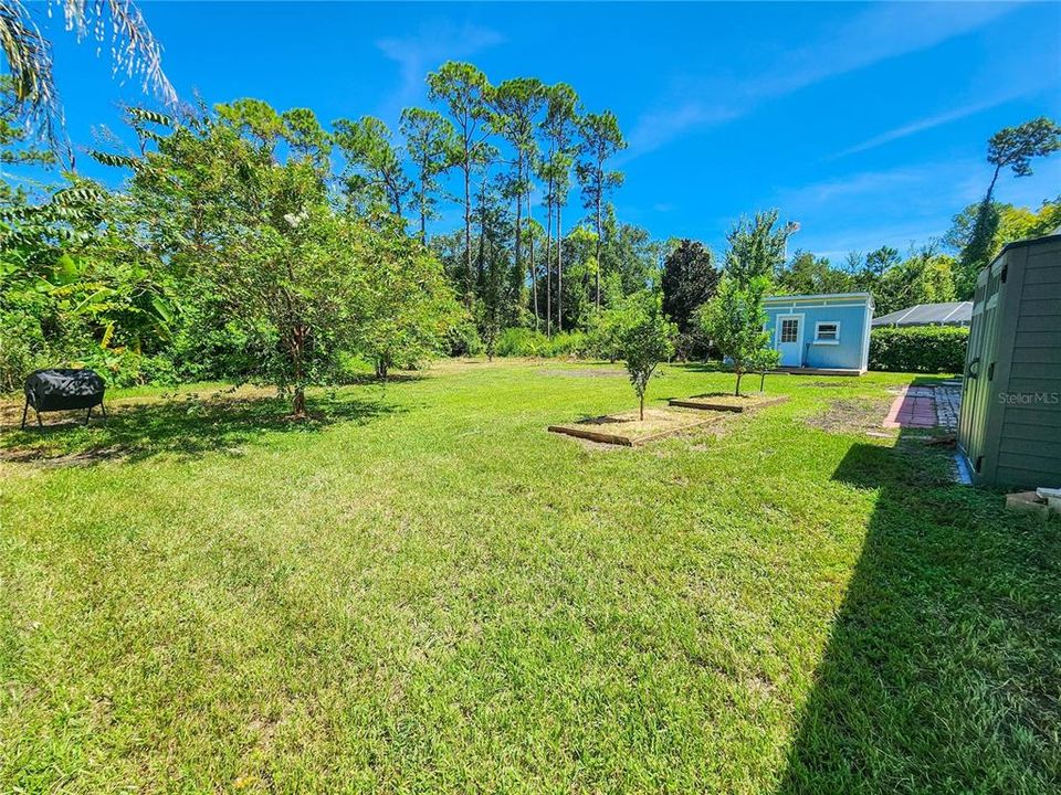 For Sale: $449,900 (4 beds, 3 baths, 2465 Square Feet)