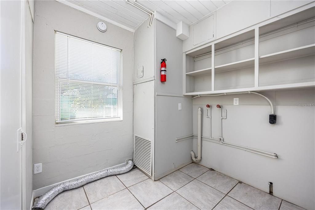 For Rent: $1,950 (3 beds, 2 baths, 1248 Square Feet)