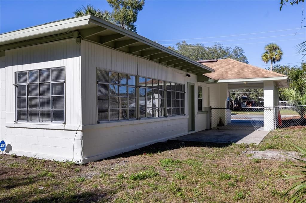 For Rent: $1,950 (3 beds, 2 baths, 1248 Square Feet)