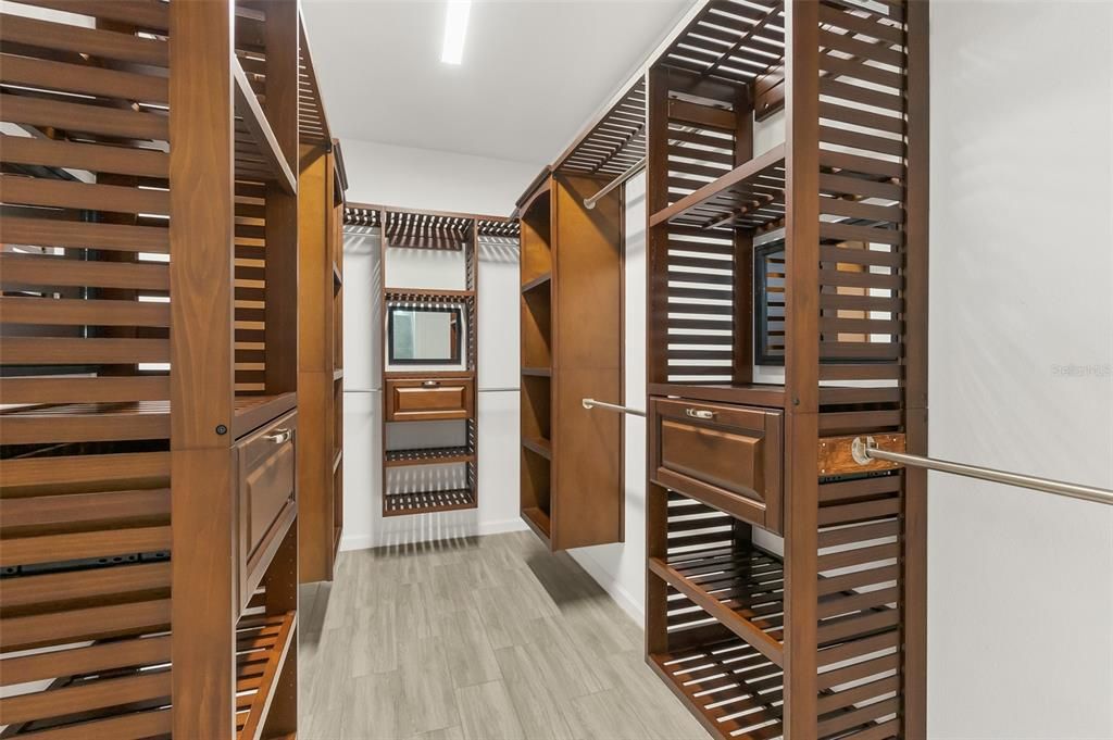For Sale: $509,900 (2 beds, 2 baths, 1778 Square Feet)