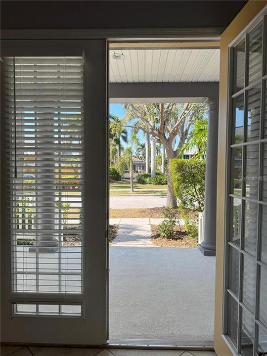 En Venta: $1,200,000 (4 camas, 3 baños, 3786 Pies cuadrados)