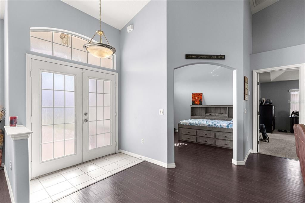 For Sale: $359,900 (3 beds, 2 baths, 2151 Square Feet)