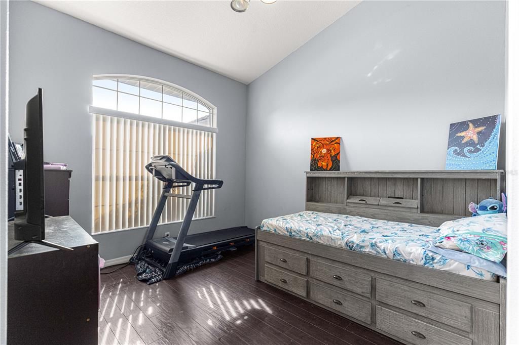 For Sale: $359,900 (3 beds, 2 baths, 2151 Square Feet)