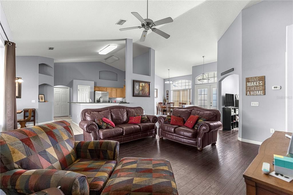 For Sale: $359,900 (3 beds, 2 baths, 2151 Square Feet)