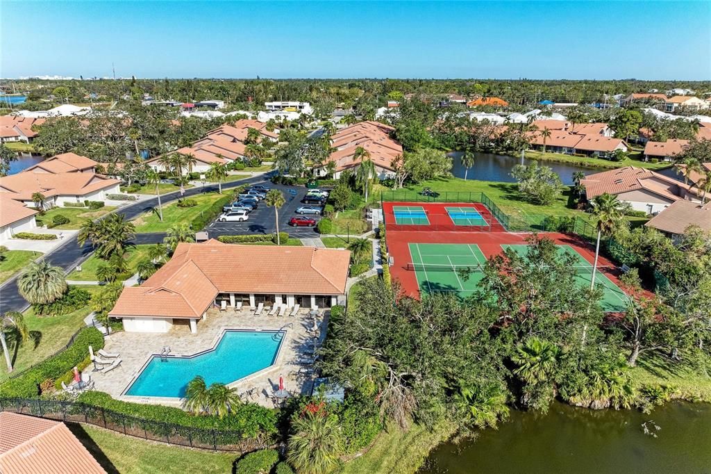 En Venta: $374,999 (2 camas, 2 baños, 1720 Pies cuadrados)