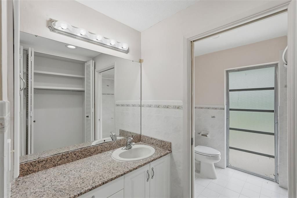 На продажу: $375,000 (3 спален, 2 ванн, 1580 Квадратных фут)
