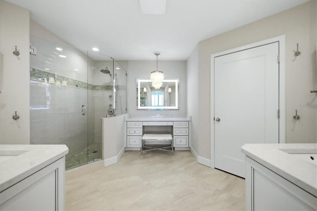 For Sale: $1,750,000 (3 beds, 3 baths, 2138 Square Feet)