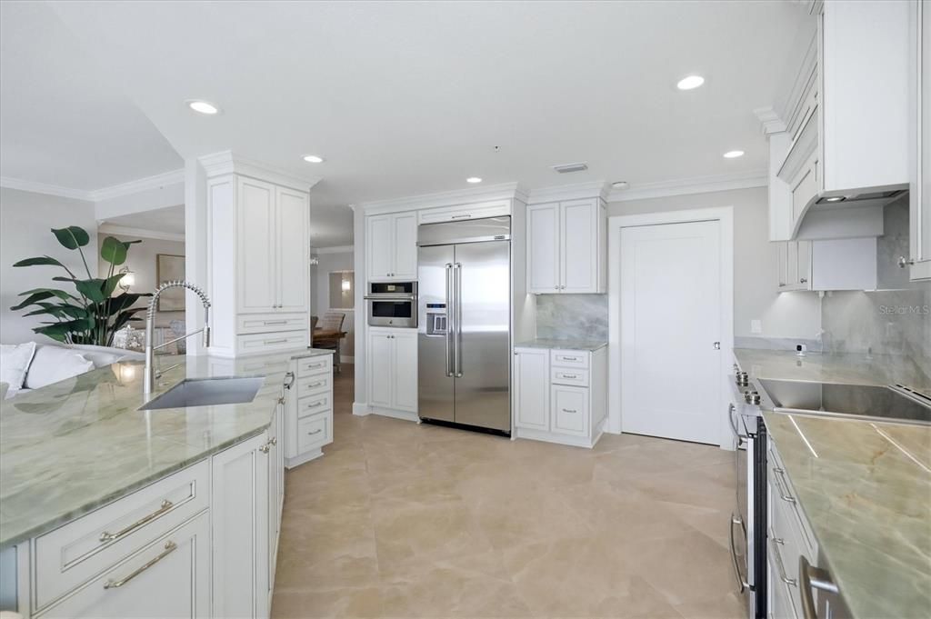 For Sale: $1,750,000 (3 beds, 3 baths, 2138 Square Feet)