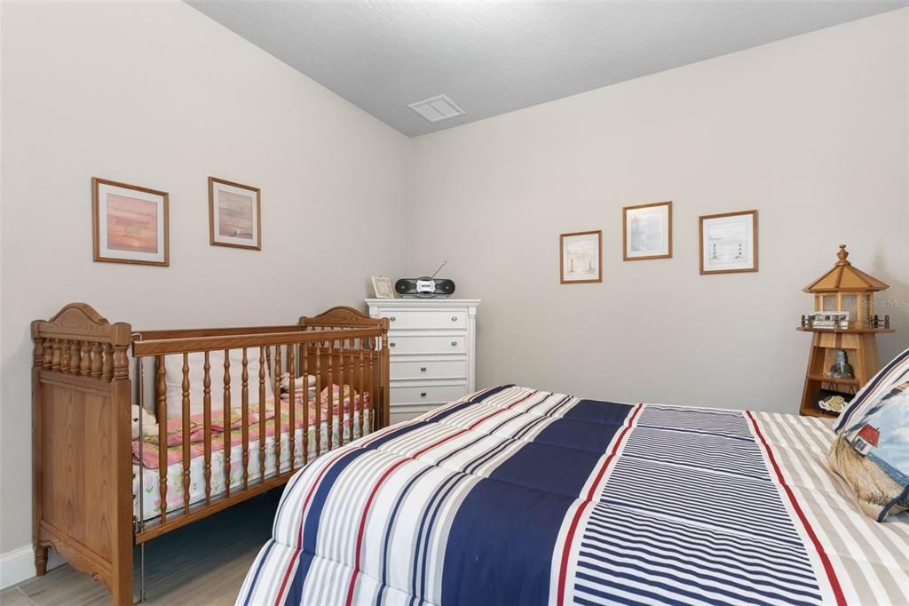 For Sale: $1,025,000 (3 beds, 3 baths, 2535 Square Feet)