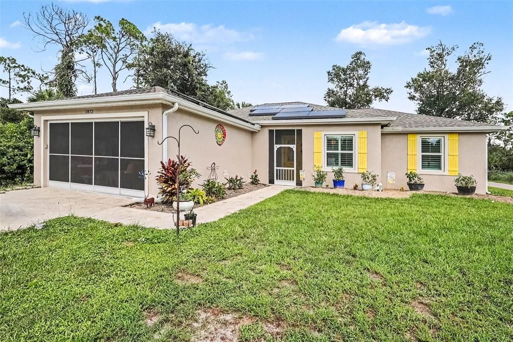 For Sale: $330,000 (3 beds, 2 baths, 1559 Square Feet)