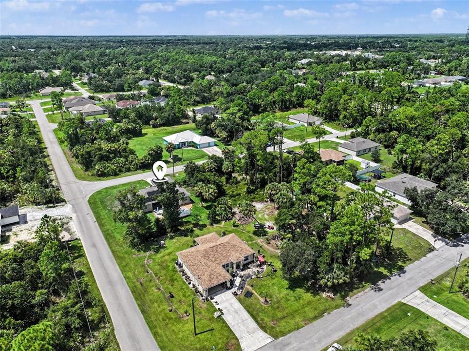 For Sale: $330,000 (3 beds, 2 baths, 1559 Square Feet)