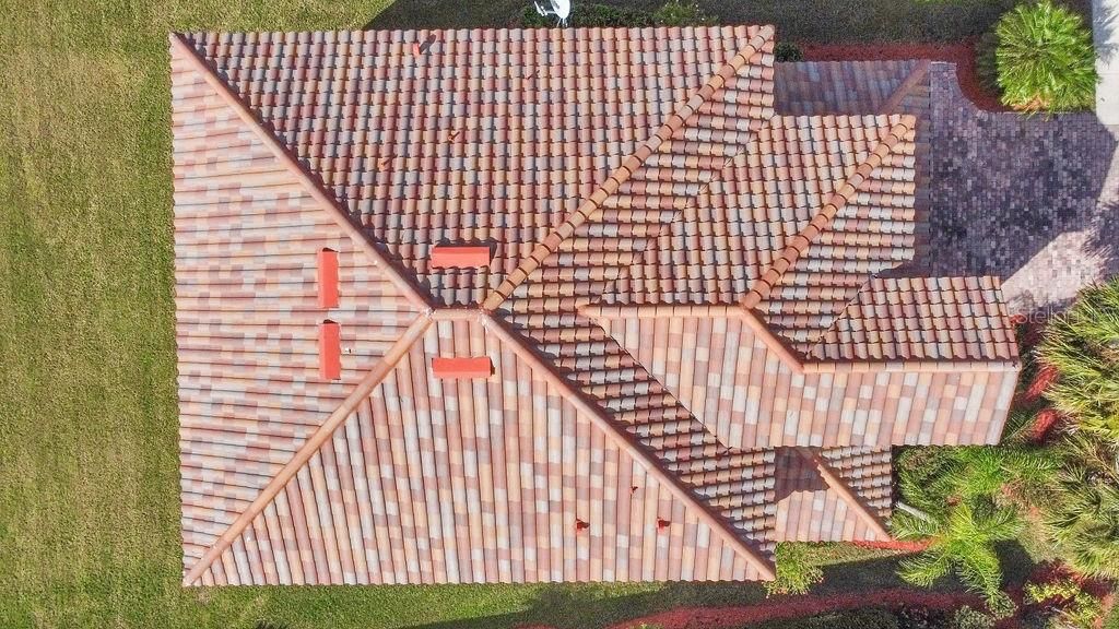 На продажу: $799,000 (6 спален, 3 ванн, 3250 Квадратных фут)