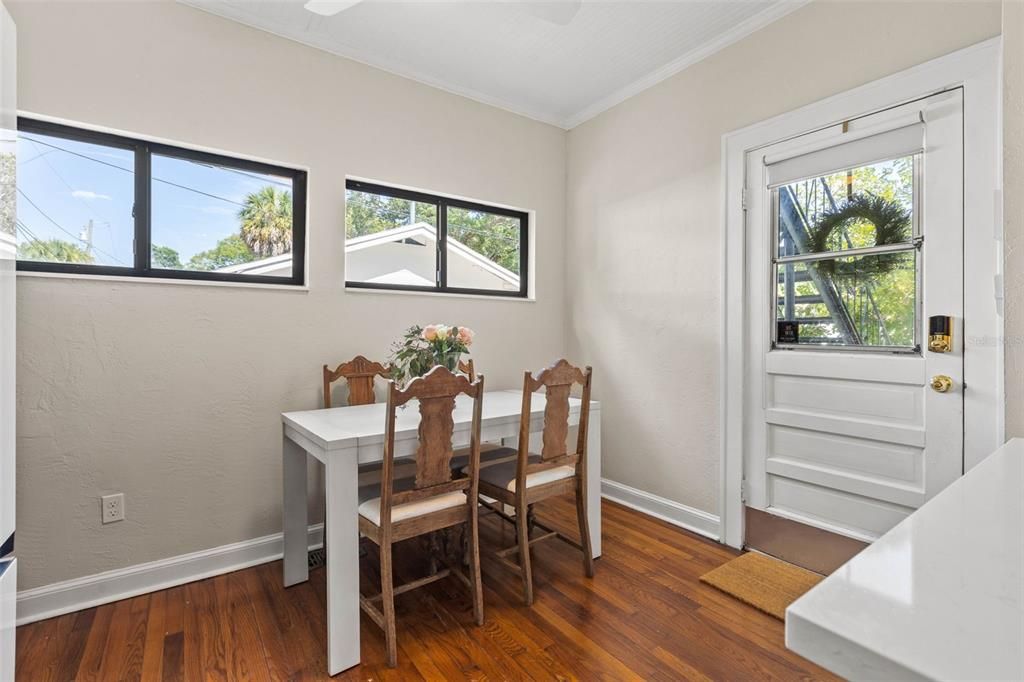 For Sale: $825,000 (4 beds, 0 baths, 2208 Square Feet)
