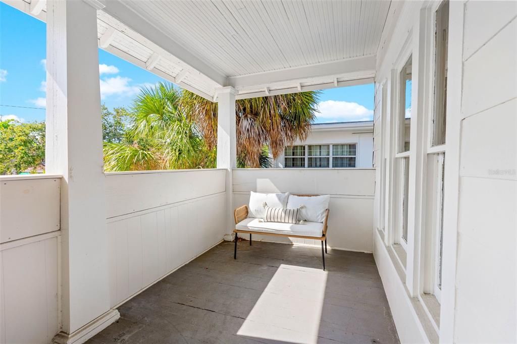 For Sale: $825,000 (4 beds, 0 baths, 2208 Square Feet)