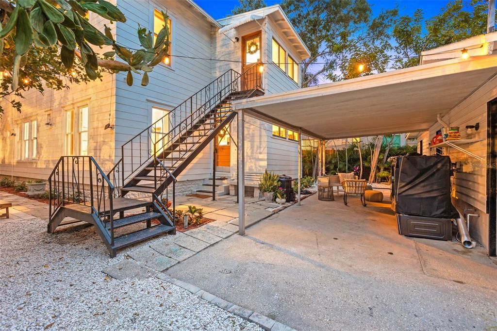 For Sale: $825,000 (4 beds, 0 baths, 2208 Square Feet)
