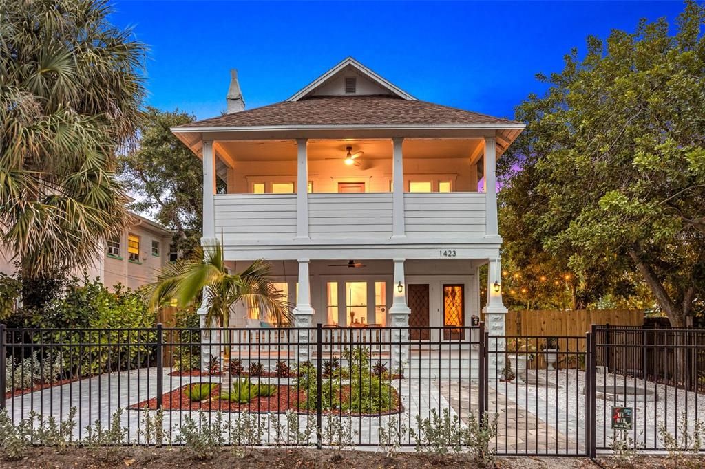 For Sale: $825,000 (4 beds, 0 baths, 2208 Square Feet)