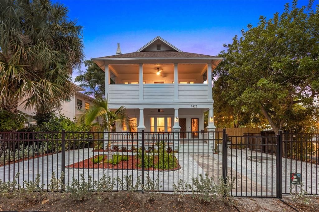 For Sale: $825,000 (4 beds, 0 baths, 2208 Square Feet)