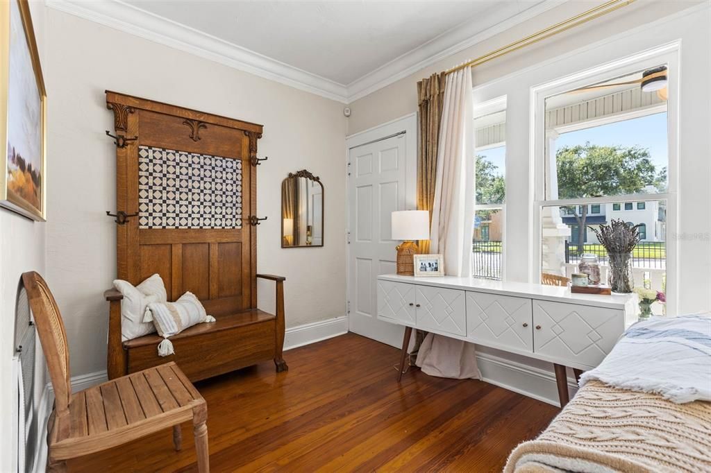 For Sale: $825,000 (4 beds, 0 baths, 2208 Square Feet)
