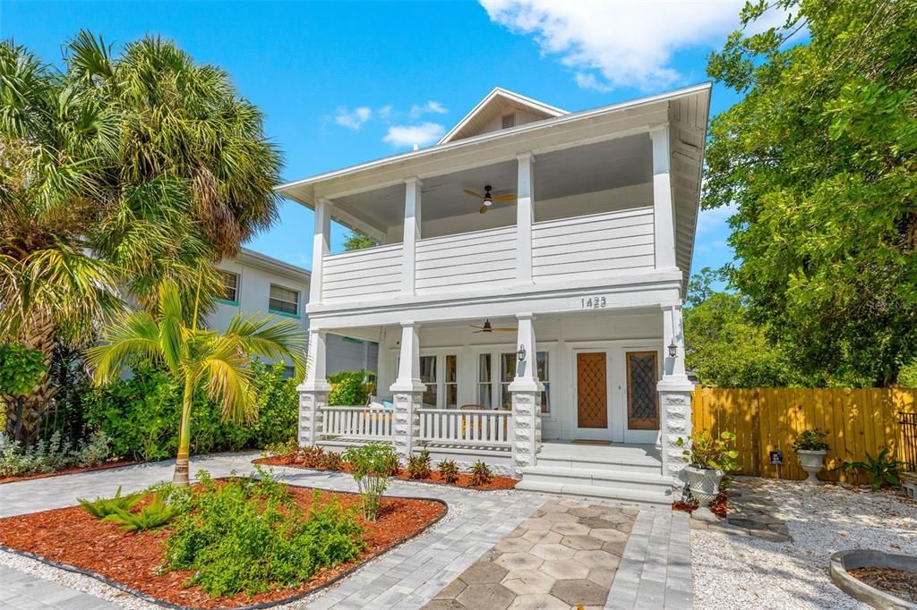 For Sale: $825,000 (4 beds, 0 baths, 2208 Square Feet)