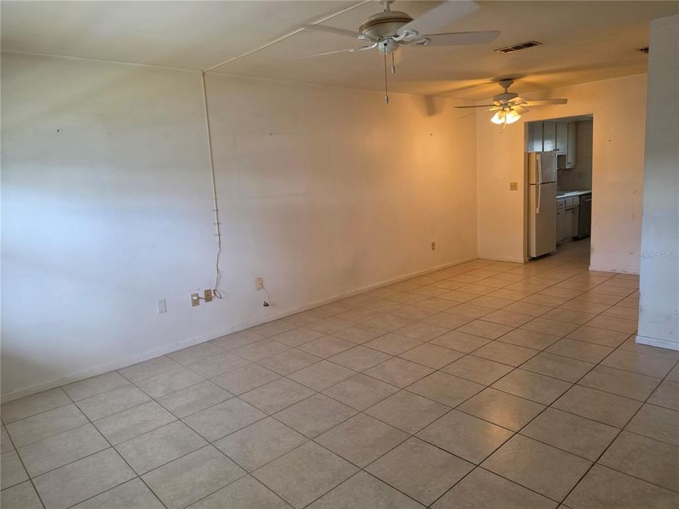 En Venta: $60,000 (2 camas, 1 baños, 890 Pies cuadrados)