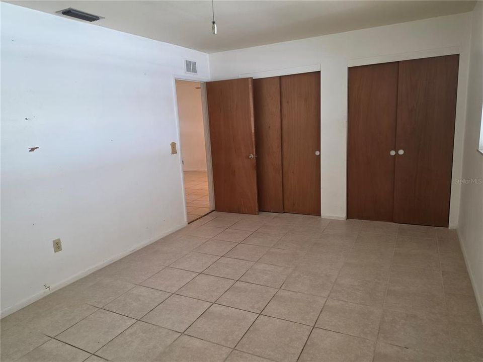 En Venta: $60,000 (2 camas, 1 baños, 890 Pies cuadrados)