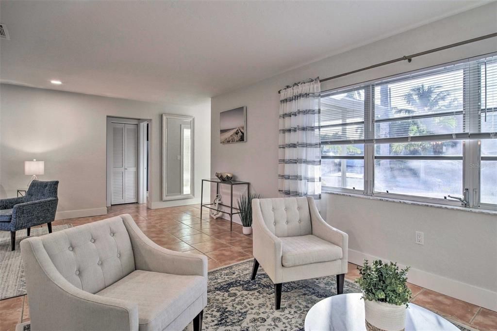 For Rent: $5,500 (3 beds, 1 baths, 1874 Square Feet)