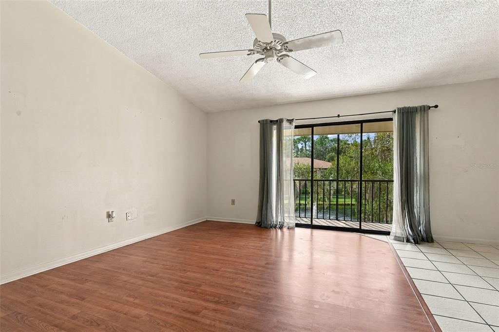 En Venta: $219,000 (2 camas, 2 baños, 1240 Pies cuadrados)