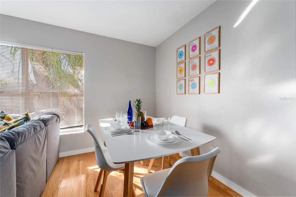 En Venta: $1,400,000 (7 camas, 4 baños, 3619 Pies cuadrados)