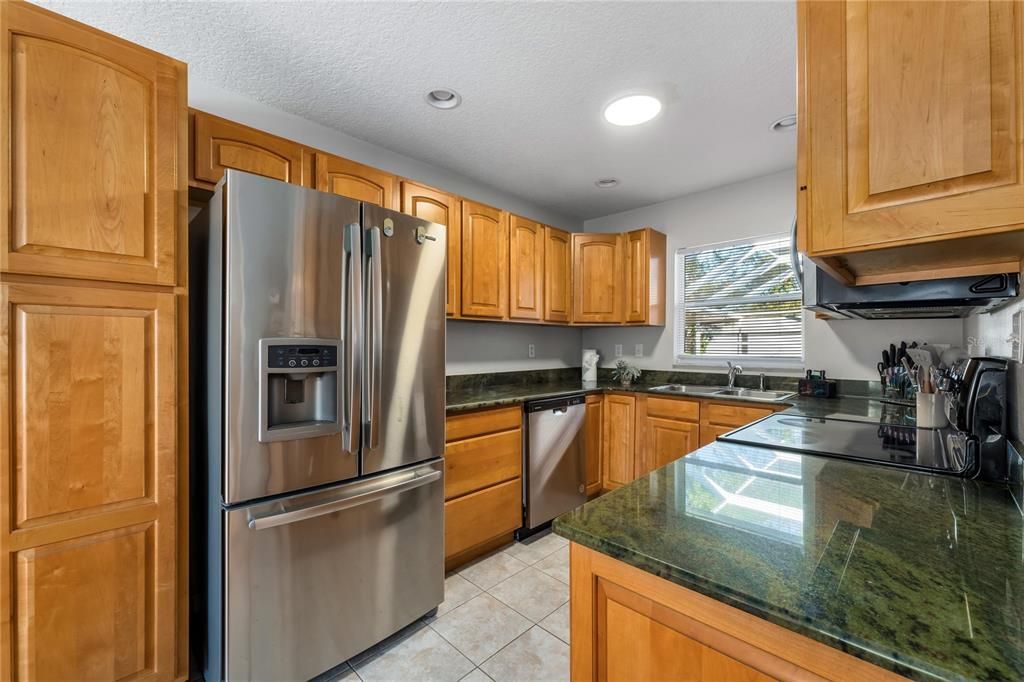 En Venta: $1,400,000 (7 camas, 4 baños, 3619 Pies cuadrados)