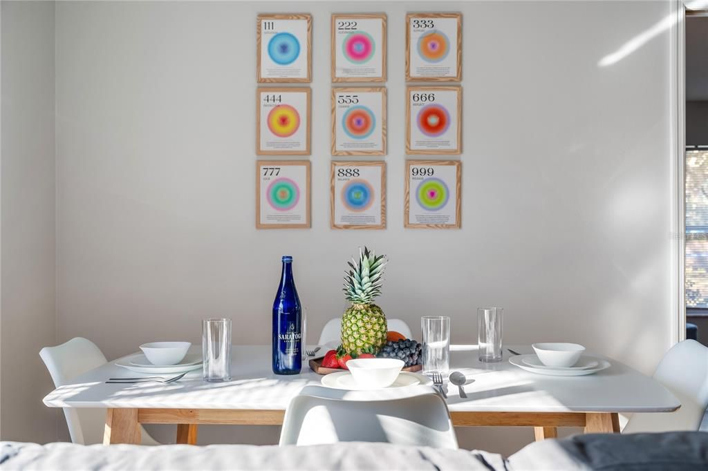 En Venta: $1,400,000 (7 camas, 4 baños, 3619 Pies cuadrados)