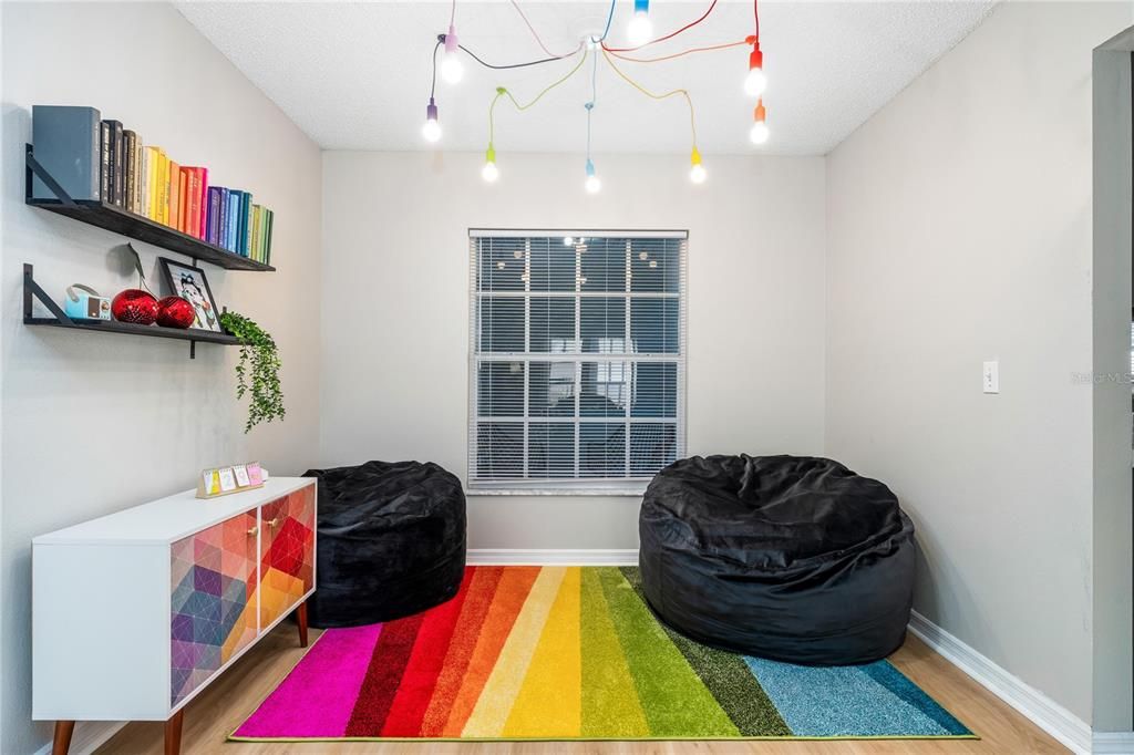 En Venta: $1,400,000 (7 camas, 4 baños, 3619 Pies cuadrados)